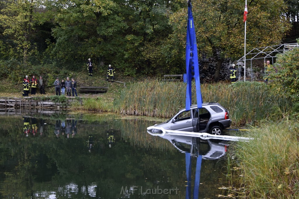 Einsatz BF Koeln PKW im See Koeln Esch P104.JPG - Miklos Laubert